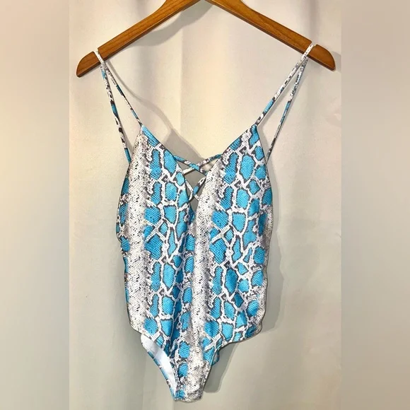 BUDDY LOVE | 🩵 EUC 🩵 Brooke Snakeskin Plunge Halter Swimsuit in Azul | Small - Picture 3 of 11